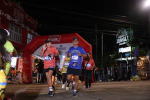 BIB: 450, 4072
                            <button type="button" onclick="openModal(26262848)" class="btn btn-primary btn-sm float-right btn-popup" data-toggle="modal" data-target=".modal-high-quality">
                        <i class="fas fa-shopping-cart"></i> Add to Cart
                    </button>
                                            <button type="button" onclick="isThisMe(26262848, true)" class="btn btn-success btn-sm float-right btn-popup btn-isme hidden" data-toggle="tooltip" data-placement="bottom" title="นี่คือรูปของคุณใช่ไหม คลิกที่นี่เพื่อเอาเข้าอัลบั้ม">
                        <i class="fas fa-plus"></i> Add to album
                    </button>
                    <button type="button" onclick="isThisMe(26262848, false)" class="btn btn-warning btn-sm float-right btn-popup btn-isnotme hidden">
                        <i class="fas fa-ban"></i> Remove from album
                    </button>